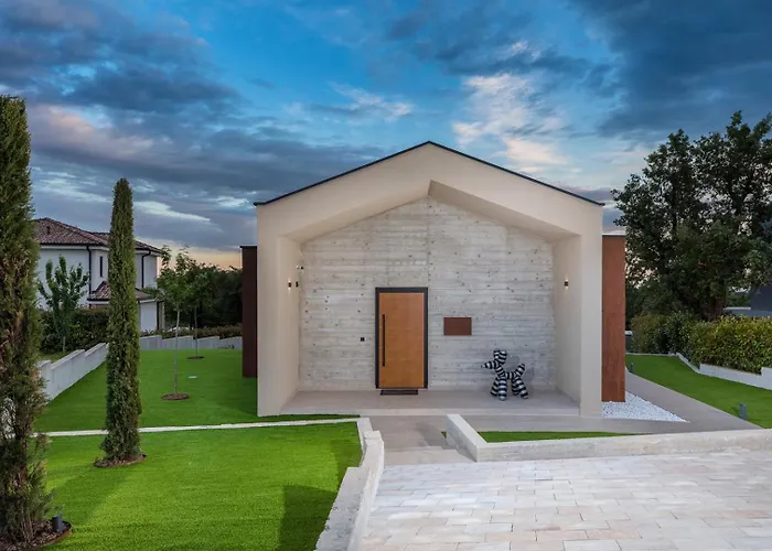 Mol By Villsy - With Private Pool, Sauna, Jacuzzi Villa