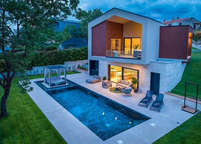 Mol By Villsy - With Private Pool, Sauna, Jacuzzi Baderna