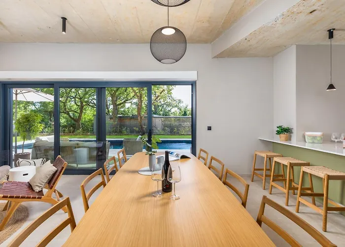 Mol By Villsy - With Private Pool, Sauna, Jacuzzi Βίλα