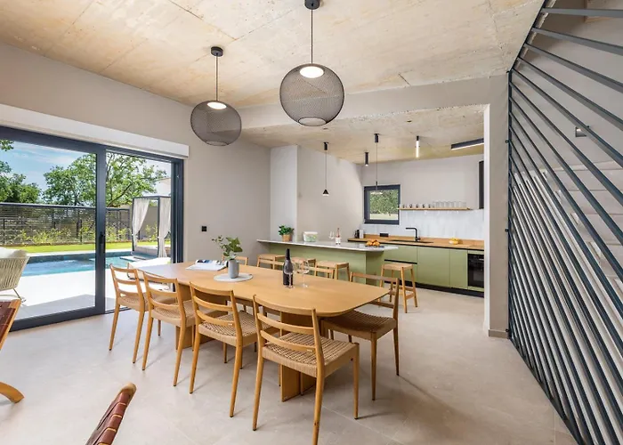 Mol By Villsy - With Private Pool, Sauna, Jacuzzi Baderna