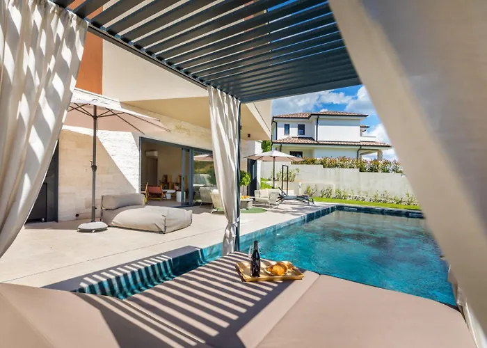 Villa Mol By Villsy - With Private Pool, Sauna, Jacuzzi *