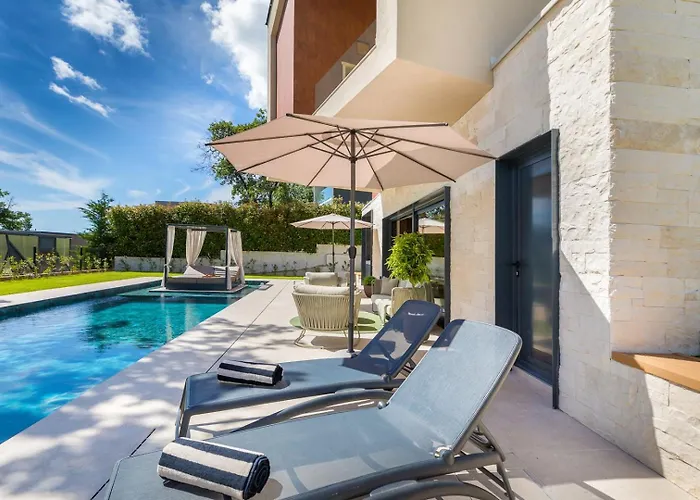 Βίλα Mol By Villsy - With Private Pool, Sauna, Jacuzzi Baderna