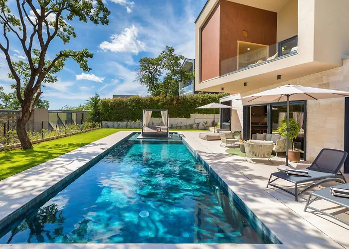 Mol By Villsy - With Private Pool, Sauna, Jacuzzi Villa