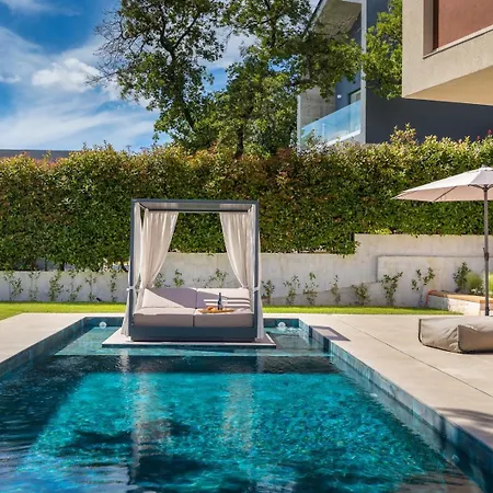 Mol By Villsy - With Private Pool, Sauna, Jacuzzi *