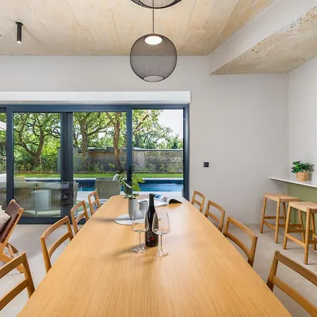 Mol By Villsy - With Private Pool, Sauna, Jacuzzi Villa