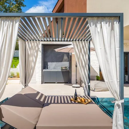 Villa Mol By Villsy - With Private Pool, Sauna, Jacuzzi *