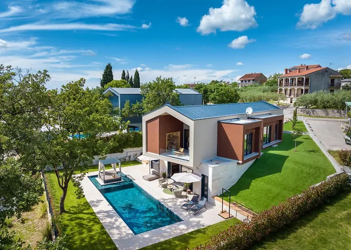 Mol By Villsy - With Private Pool, Sauna, Jacuzzi Villa *